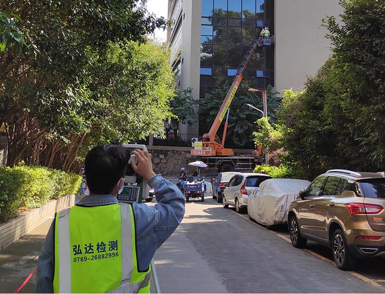 玻璃幕墙及悬臂结构检测鉴定